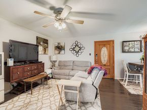 505 Westcott Street 307, Houston TX 77007