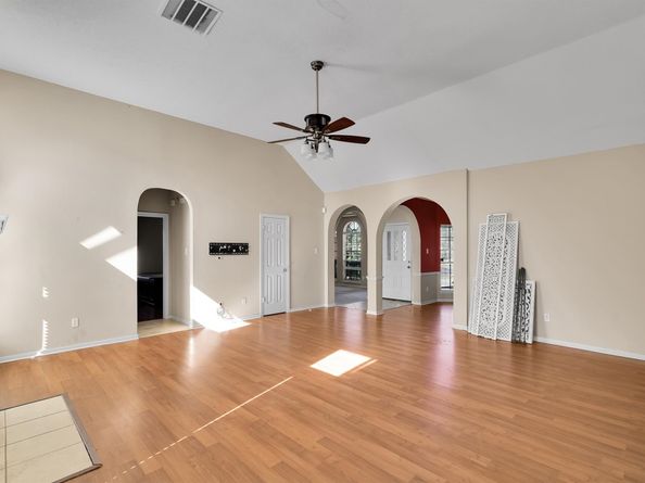 4211 Torrey Creek Lane, Houston TX 77014