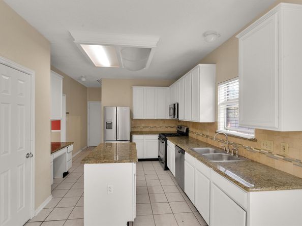 4211 Torrey Creek Lane, Houston TX 77014