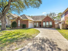 4211 Torrey Creek Lane, Houston TX 77014