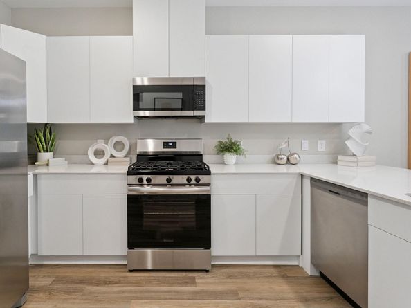 5932 Manning Oaks Street, Houston TX 77091