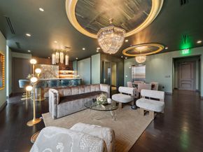 2323 San Felipe Street 803, Houston TX 77019