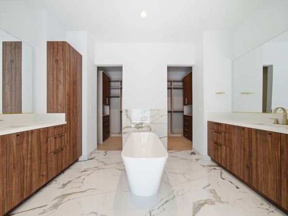 2323 San Felipe Street 803, Houston TX 77019