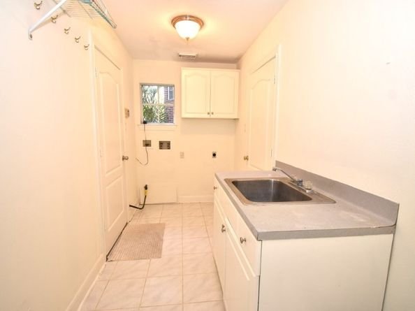 16 Treverstone Court, Sugar Land TX 77479