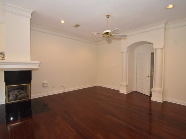 16 Treverstone Court, Sugar Land TX 77479