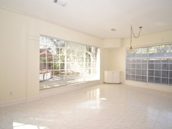 16 Treverstone Court, Sugar Land TX 77479