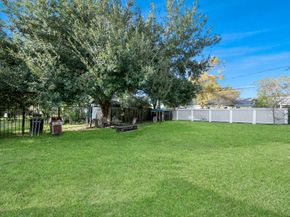 2926 Knotty Oaks Trl Trail, Houston TX 77045