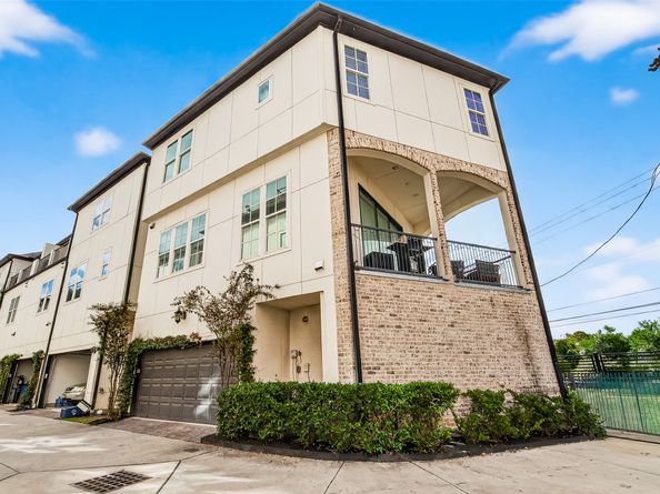 6240 Kansas Street, Houston TX 77007