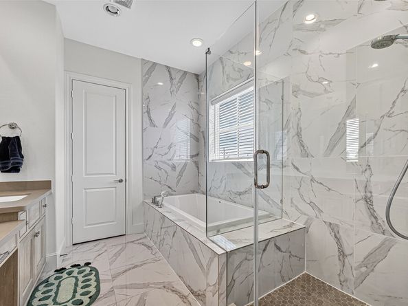6240 Kansas Street, Houston TX 77007