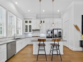 6240 Kansas Street, Houston TX 77007