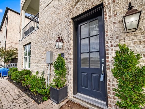 6240 Kansas Street, Houston TX 77007