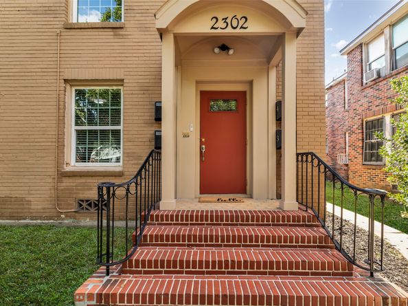 2302 Blodgett Street 14, Houston TX 77004