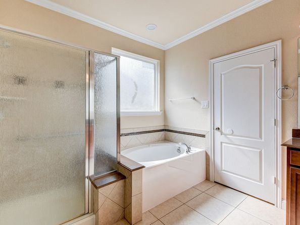 39 S Pinto Point Circle, Spring TX 77389