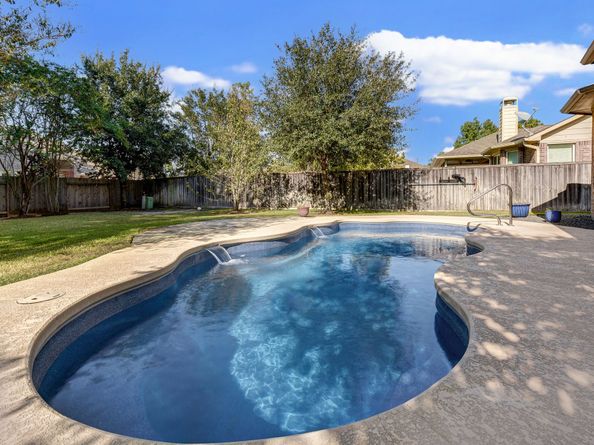 39 S Pinto Point Circle, Spring TX 77389
