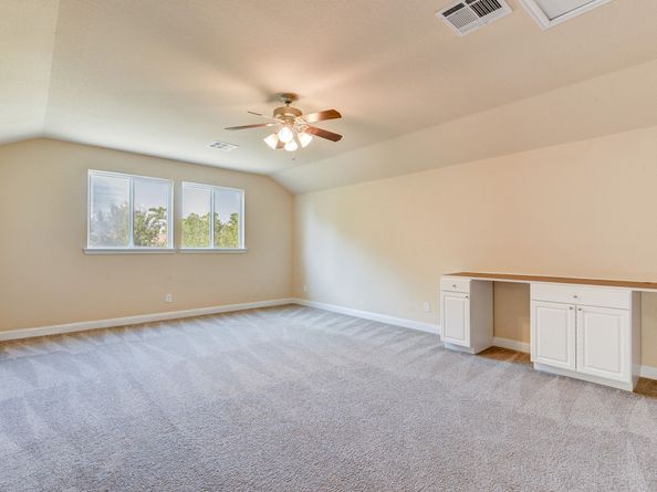 39 S Pinto Point Circle, Spring TX 77389