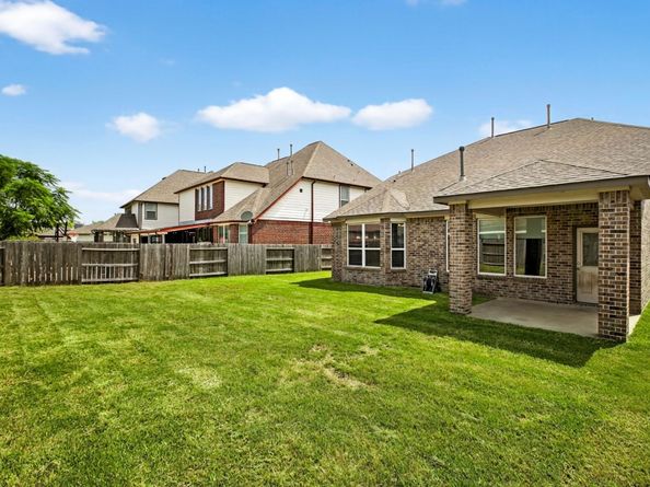 9411 Isabel Bay Lane, Cypress TX 77433