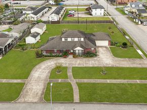 8135 Glenbrook Drive, Houston TX 77017