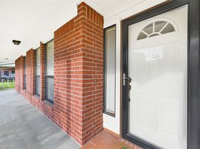 8135 Glenbrook Drive, Houston TX 77017