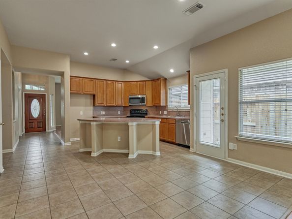 183 Fairwind Trail Drive, The Woodlands TX 77385