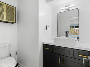 5206 Lodge Creek Dr Drive, Houston TX 77066