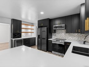 5206 Lodge Creek Dr Drive, Houston TX 77066