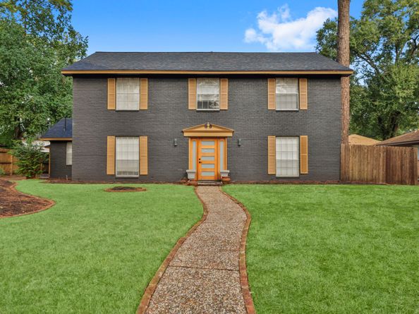 5206 Lodge Creek Dr Drive, Houston TX 77066