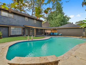 5206 Lodge Creek Dr Drive, Houston TX 77066