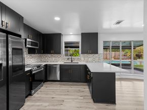 5206 Lodge Creek Dr Drive, Houston TX 77066