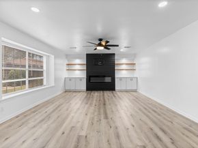 5206 Lodge Creek Dr Drive, Houston TX 77066