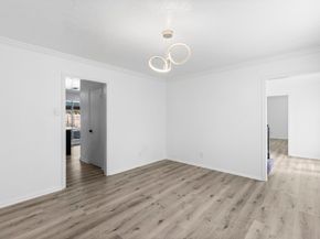 5206 Lodge Creek Dr Drive, Houston TX 77066