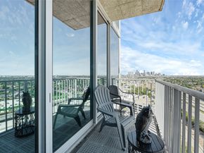 5925 Almeda Road 11901, Houston TX 77004