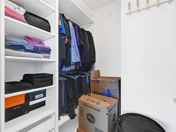 5925 Almeda Road 11901, Houston TX 77004