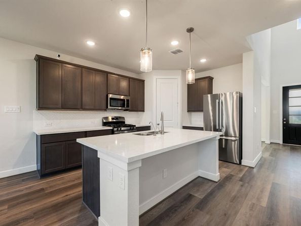 20914 Kadefield Drive, Cypress TX 77433