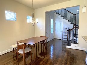 5731 Larkin Street B, Houston TX 77007