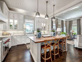 2113 Bancroft Street, Houston TX 77027