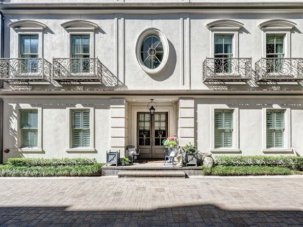 2113 Bancroft Street, Houston TX 77027