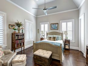 2113 Bancroft Street, Houston TX 77027