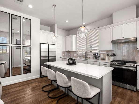 2718 Grand Fountains Drive G, Houston TX 77054