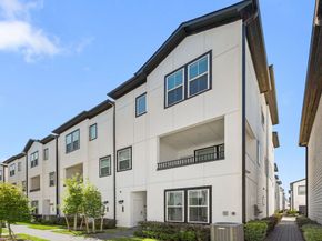 2718 Grand Fountains Drive G, Houston TX 77054