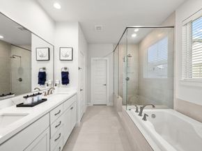 2718 Grand Fountains Drive G, Houston TX 77054