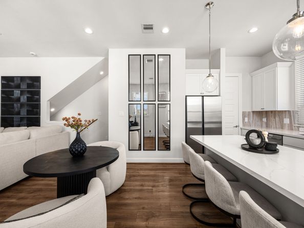 2718 Grand Fountains Drive G, Houston TX 77054