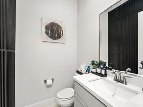 2718 Grand Fountains Drive G, Houston TX 77054