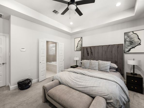 2718 Grand Fountains Drive G, Houston TX 77054