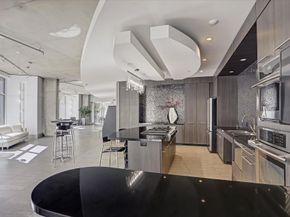 1901 Post Oak Boulevard 3101, Houston TX 77056