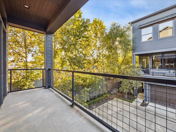 1902 Lizards Lane, Houston TX 77043