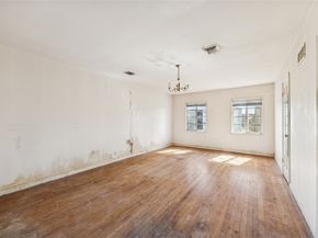 4211 Charleston Street, Houston TX 77021