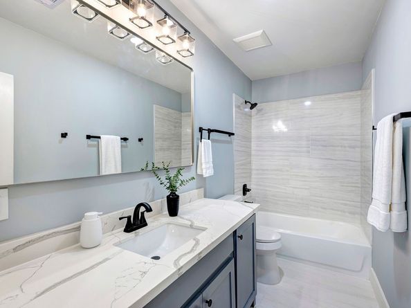 1819 Oxford Street, Houston TX 77008