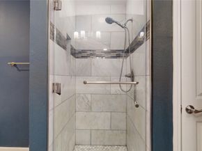 2984 Holly Hall Street 2984, Houston TX 77054