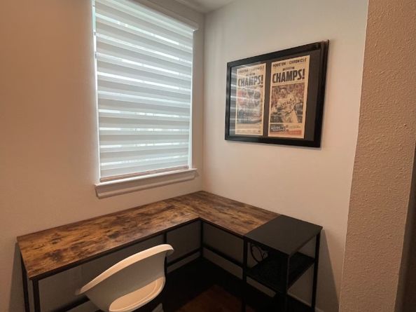 2802 Grand Fountains Drive E, Houston TX 77054