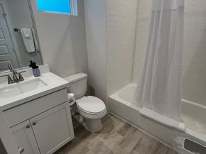 2802 Grand Fountains Drive E, Houston TX 77054